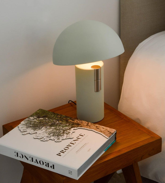 ModernGlow | Elegant Bordlampe med Unik Design